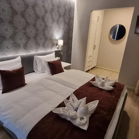 Apartament Rivercity *